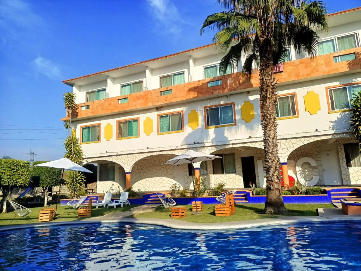 Hotel San Carlos เยาเตเปค ภายนอก รูปภาพ