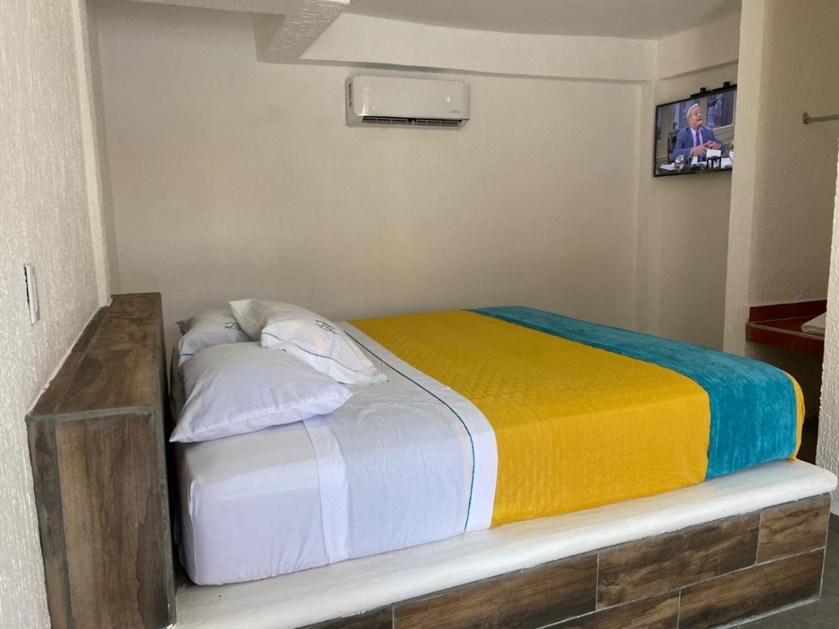 Hotel San Carlos เยาเตเปค ภายนอก รูปภาพ