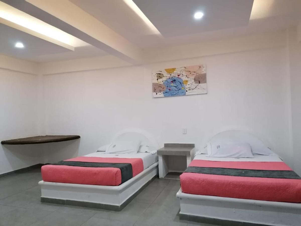 Hotel San Carlos เยาเตเปค ภายนอก รูปภาพ